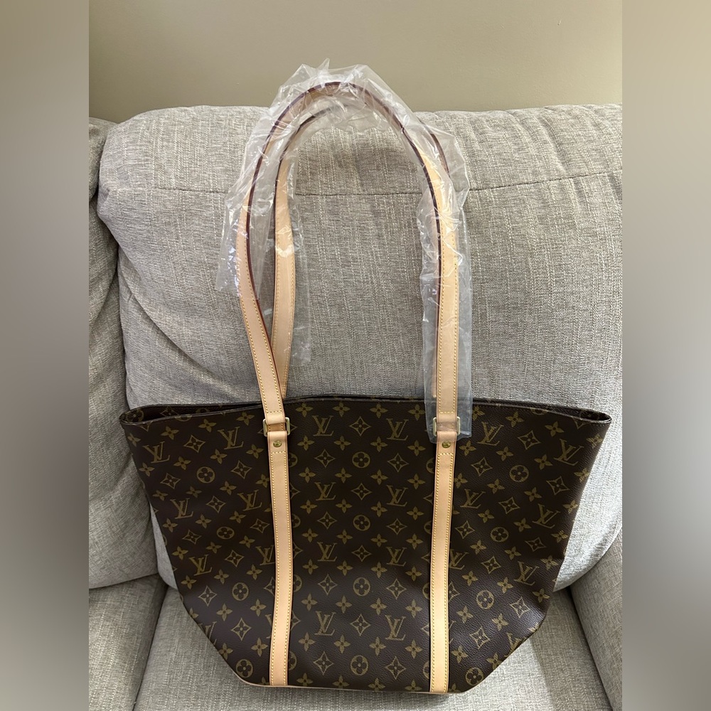 Louis Vuitton Shoppers Sac Monogram Vintage w/ dust bag. Prestine condition.